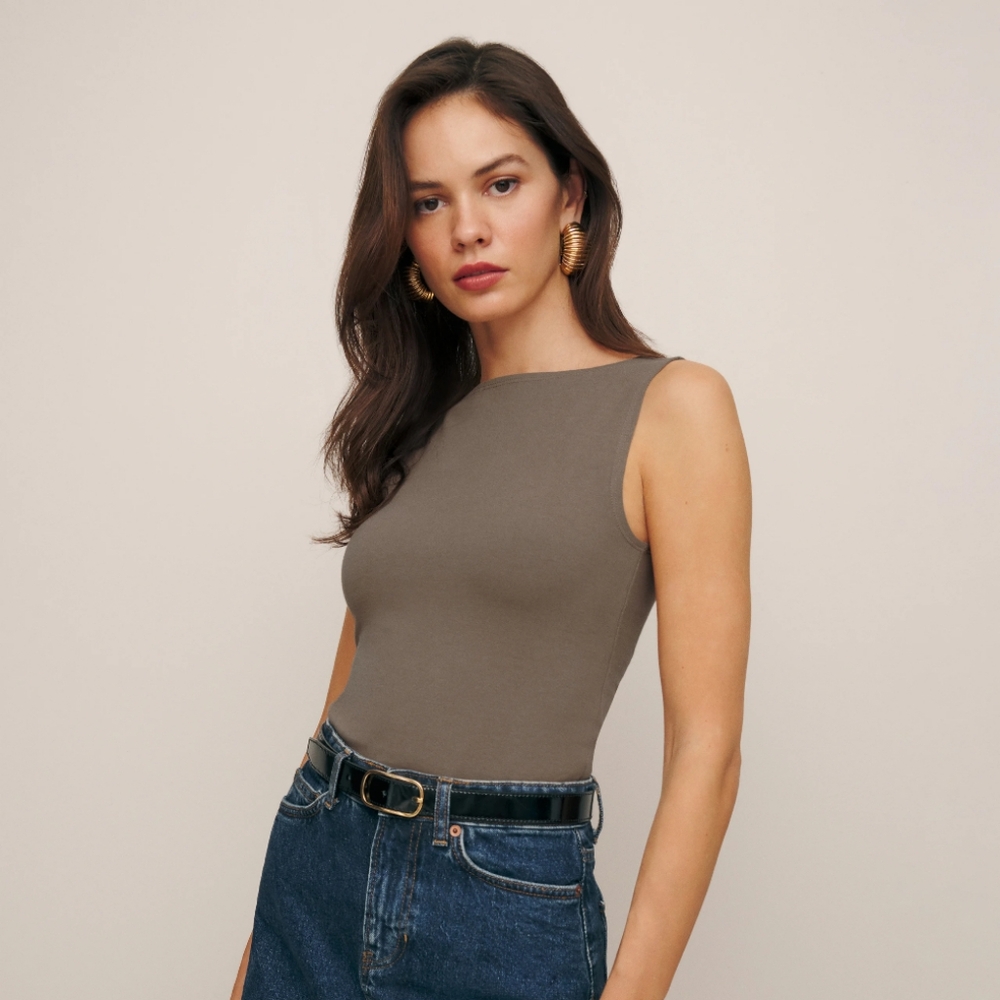 Reformation dusk knit top in shiitake